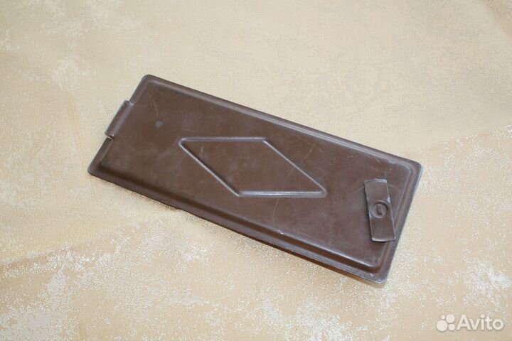 Запчасть от швейной машины