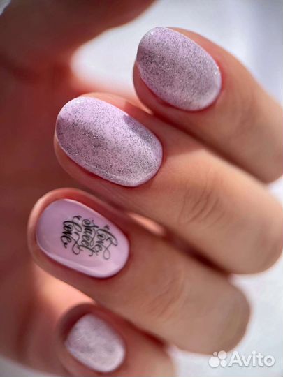 Маникюр с покрытием гель лаком в салоне