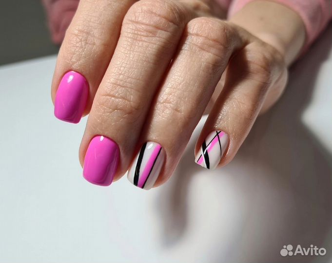 Маникюр педикюр