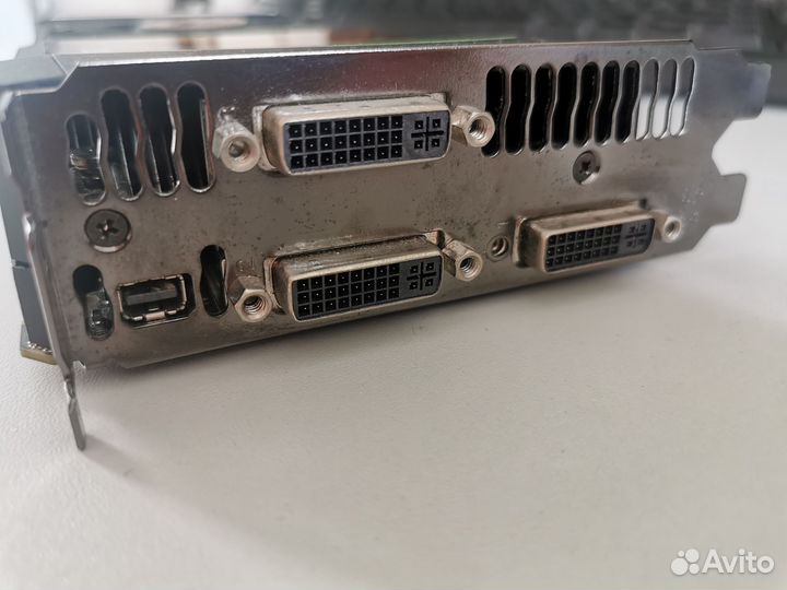 Видеокарта GTX 590