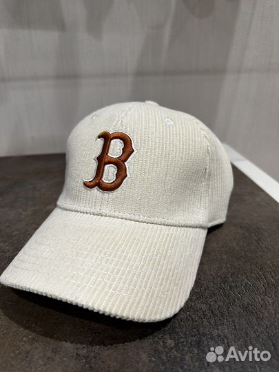 Бейсболка зимняя женская