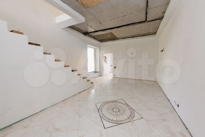 Коттедж 280 м² на участке 10,2 сот.