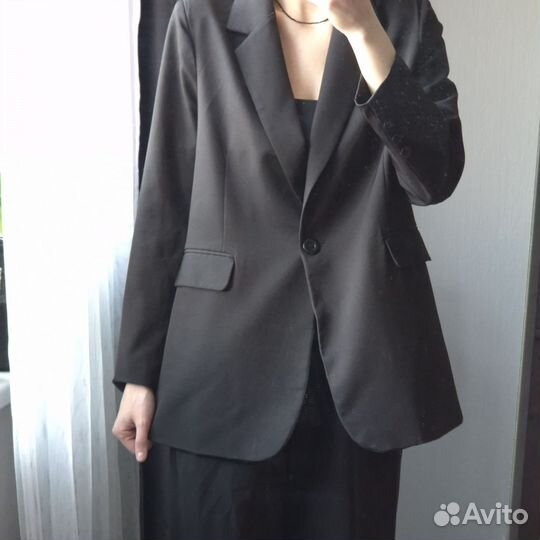 Пиджак женский черный