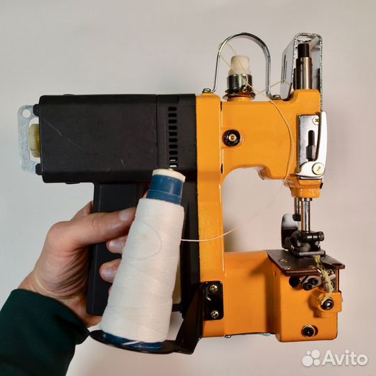 Мешкозашивочная машинка GK 9-350 красная