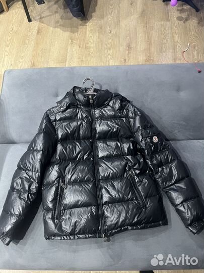 Пуховик Moncler