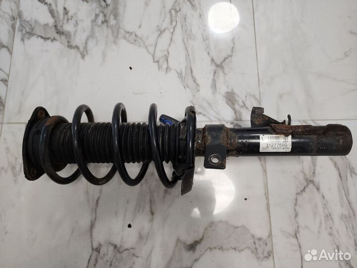 Амортизаторы передние Volvo S40 II в сборе