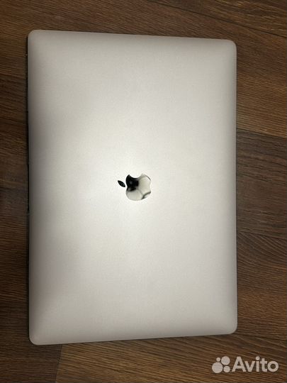 Apple MacBook Pro 15 2016 i7 2,9 GHz, 16gb 512 ssd
