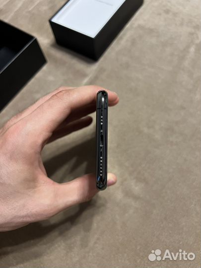 iPhone 11 Pro, 256 ГБ