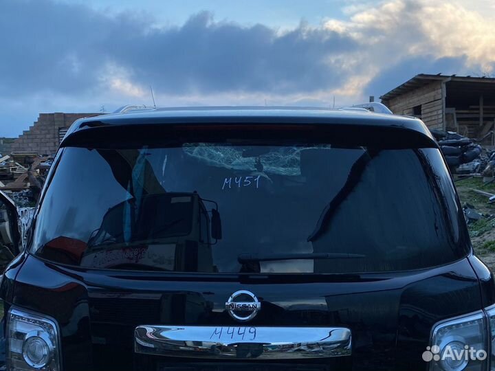 Nissan Patrol Y62 Стекло заднее лобовое