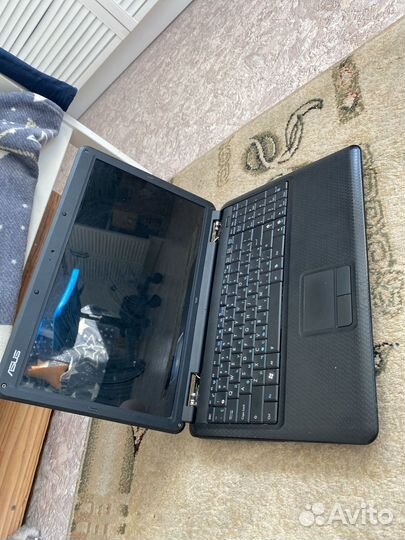 Ноутбук asus