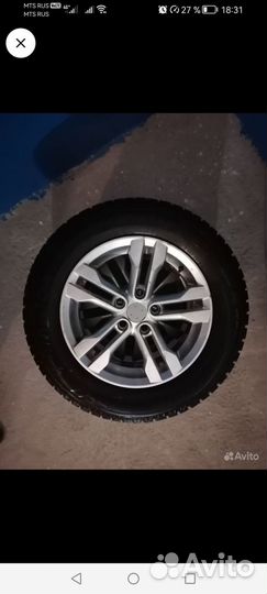 Nokian Tyres Hakkapeliitta 7 SUV 215/65 R16