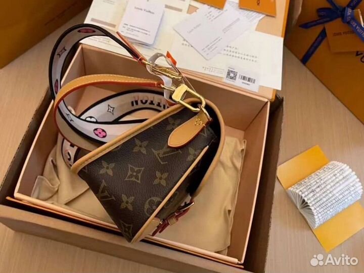 Сумка Louis vuitton кросс боди