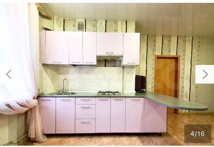 3-к. квартира, 65 м², 1/4 эт.