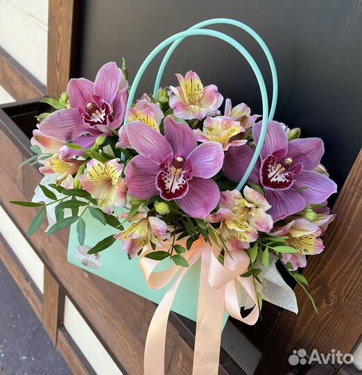 Букет цветов к 1 сентября