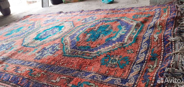 Ковер шерстяной ручной работы