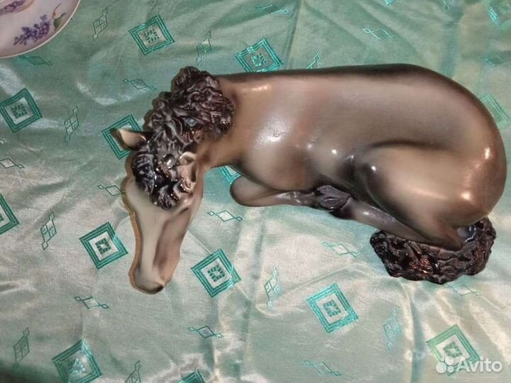 Фарфоровые Статуэтки, фигурки, копилка конь СССР