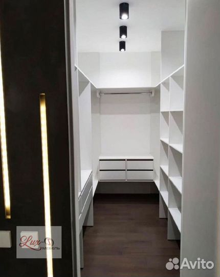 Гардеробная. Встроенные гардеробные