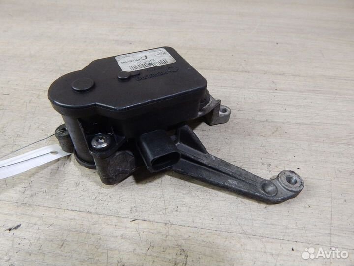 Привод вихревых заслонок коллектора Opel Astra H