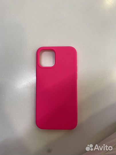 Чехол на iPhone 12