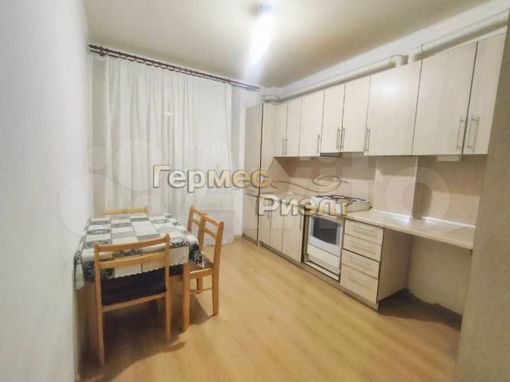 1-к. квартира, 34 м², 1/4 эт.