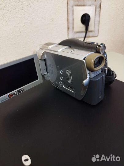 Видеокамера(фотоаппарат) sony