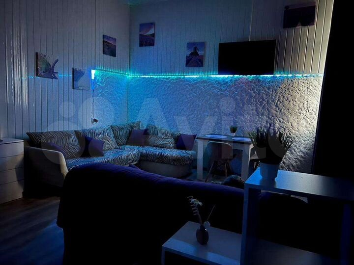 2-к. квартира, 57 м², 1/5 эт.