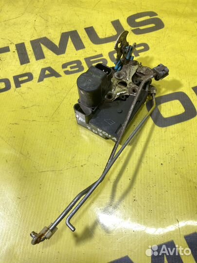 Замок двери передний правый Zaz Vida