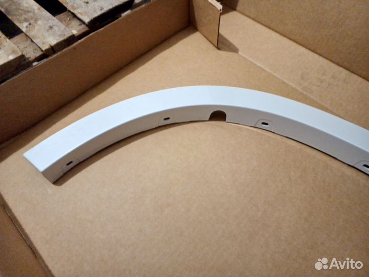 BMW X6 F16 Накладка на арку колеса лев задн