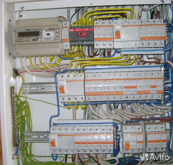 Электрик, услуги электрика