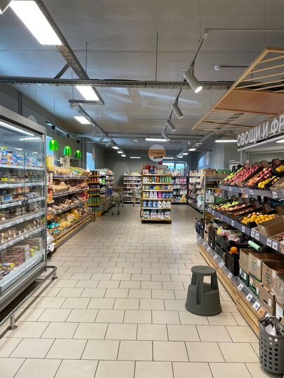 Продам торговое помещение, 2500 м²