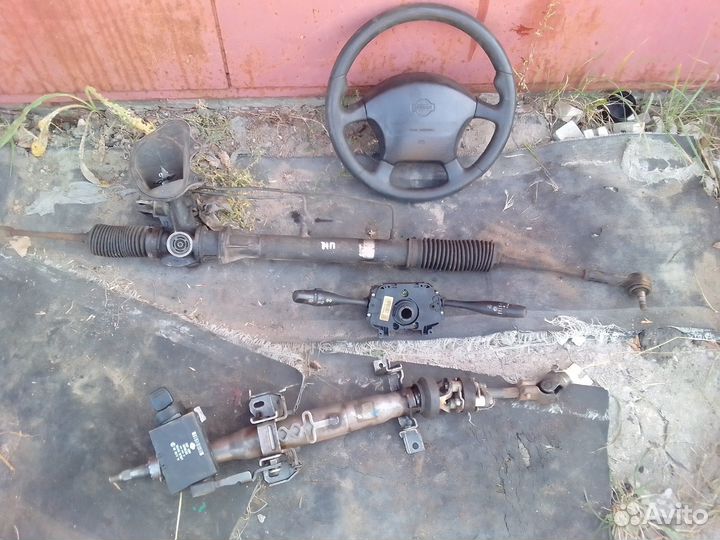 Рулевая рейка Nissan primera p11