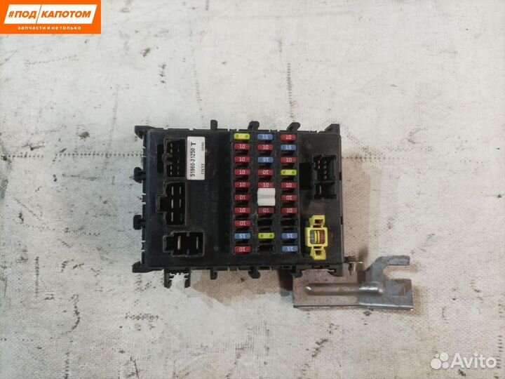 Блок предохранителей Nissan Almera Classic B10