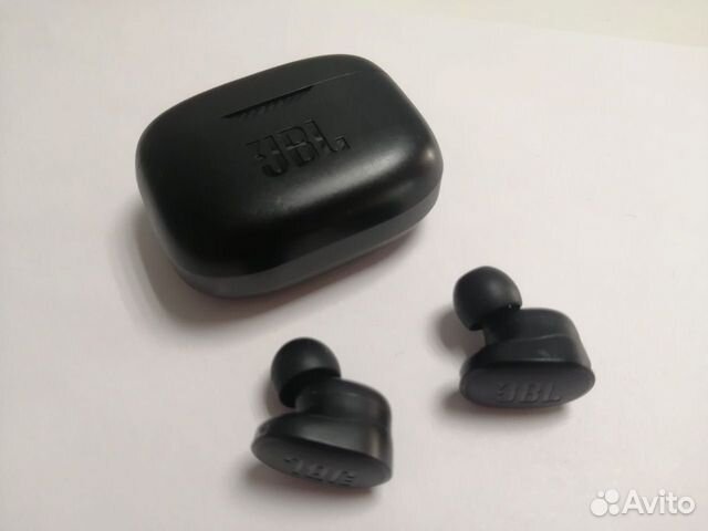 Беспроводные наушники JBL Tune 130NC TWS б/у