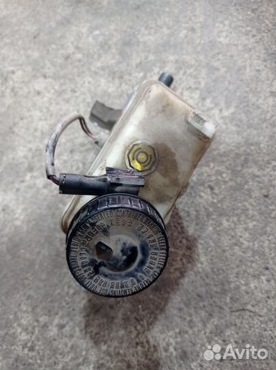 Вакуумник с гтц Chevrolet Lacetti J200 04-13 г.в