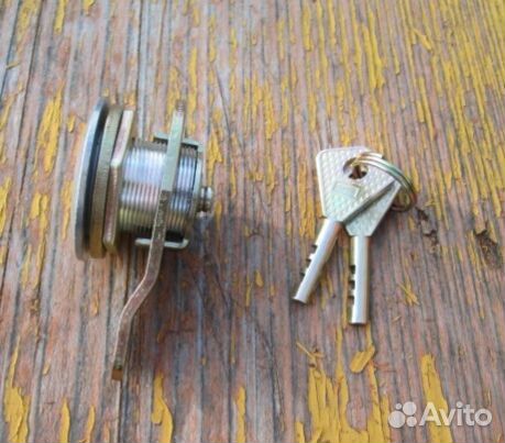 Замки мебельные новые Замок почтовый 
