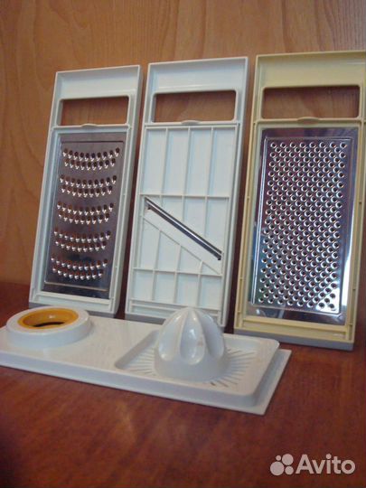 Овощерезка-терка с насадками, новая