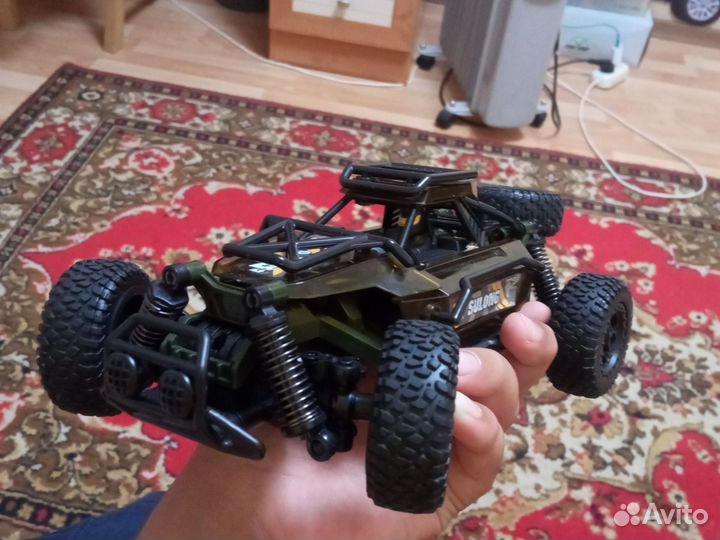 Машина на радиоуправлении