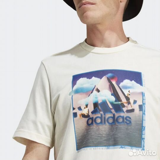 Adidas оригинал новая