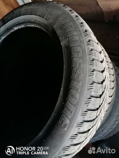 Bridgestone Blizzak Spike-01 225/55 R18