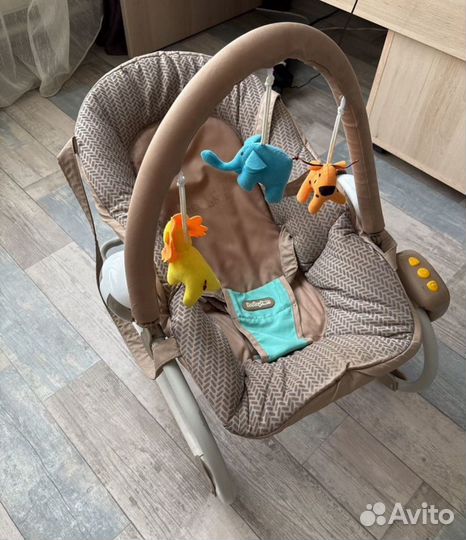 Шезлонг детский babyton