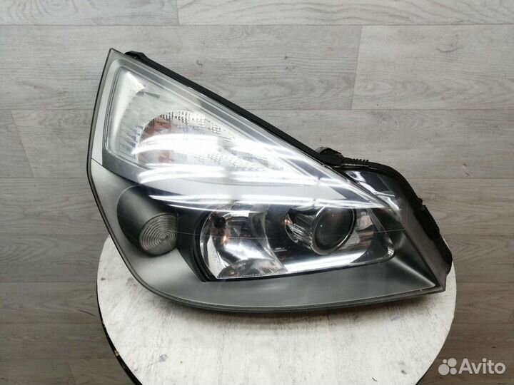 Фара правая Renault Espase4. 2002-2006