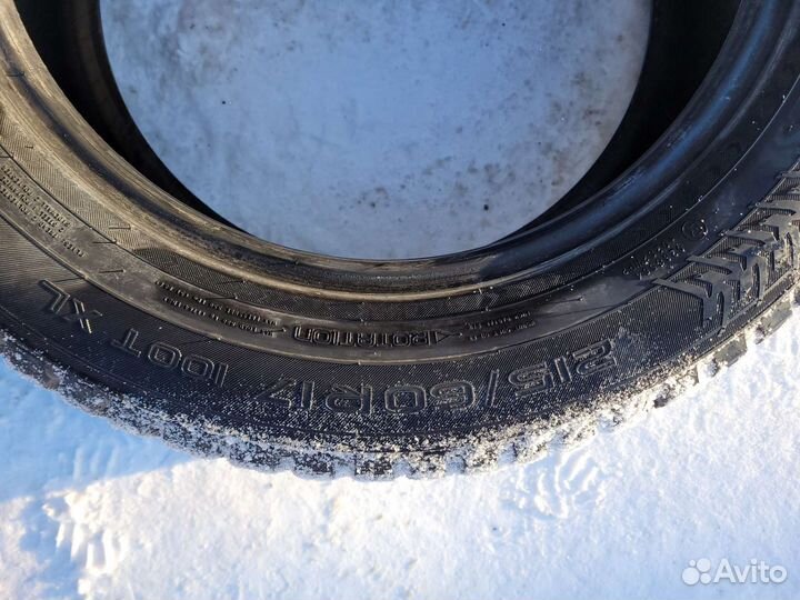 Nokian Tyres Hakkapeliitta 8 SUV 215/60 R17 100T