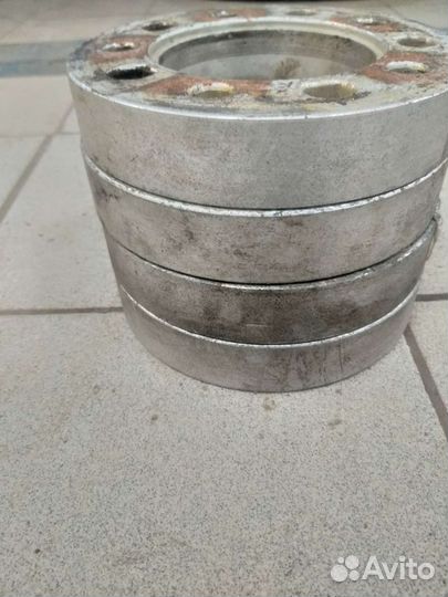 Проставки колес LX470