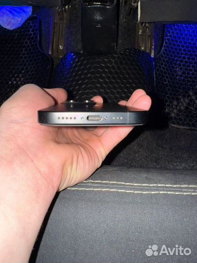 iPhone 15 Pro, 128 ГБ