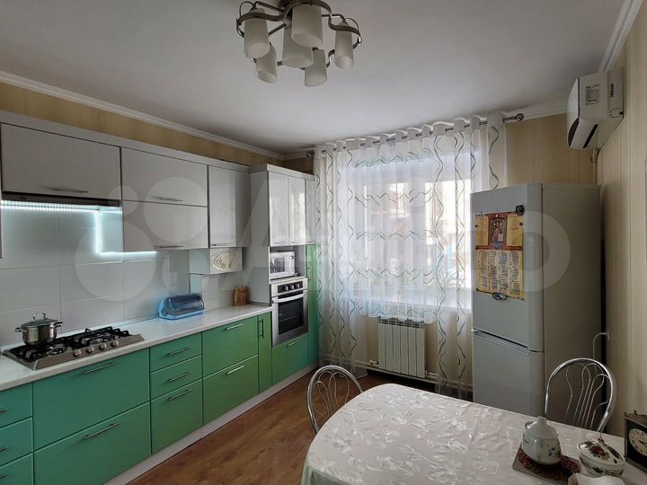 2-к. квартира, 59,8 м², 1/5 эт.