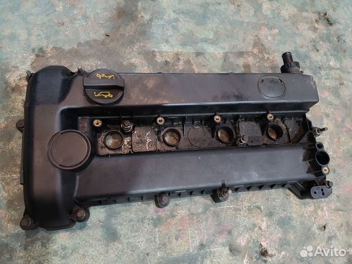 Крышка клапанная Mazda 3 BK 2.0 LF