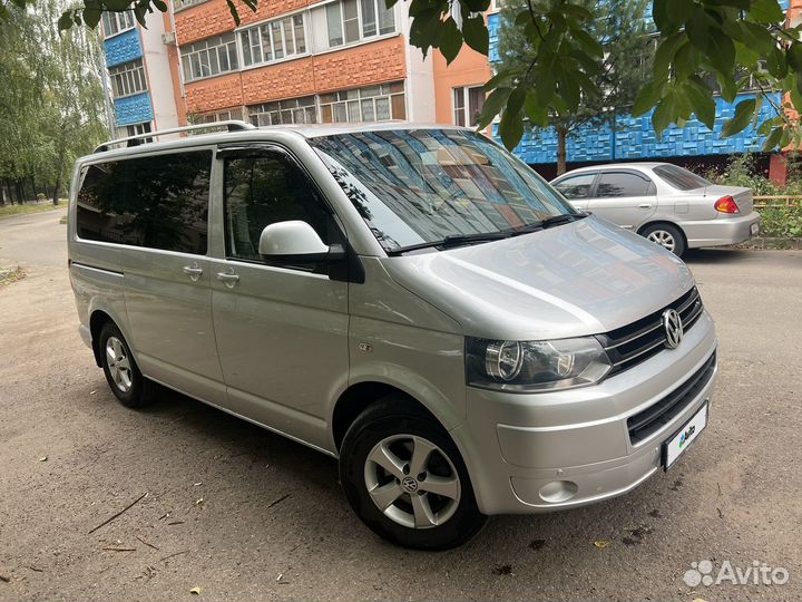 Volkswagen Caravelle, 2013