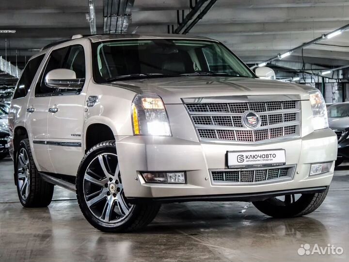 Cadillac Escalade 6.2 AT, 2013, 160 274 км