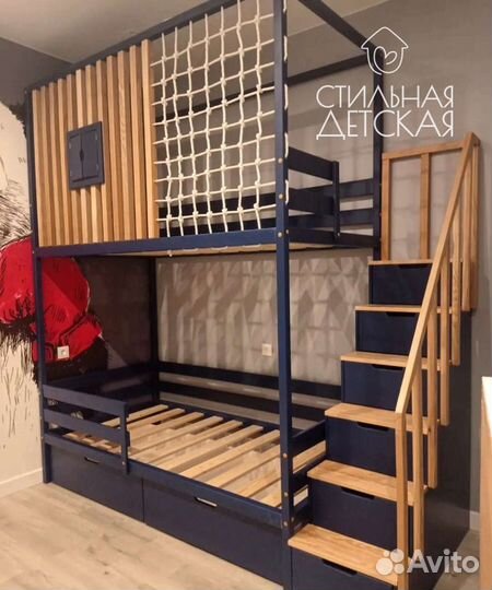 Двухъярусная кровать из массива