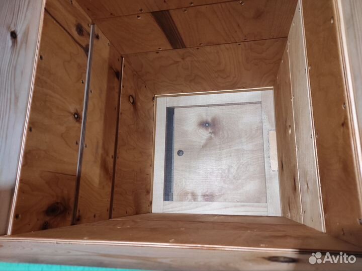 Улей для пчел тëплый